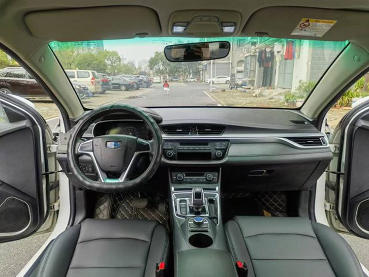 In Stock Electric Cars for Sale 2018 Geely Emgrand Ev450 400Km Cars Used Vehicles