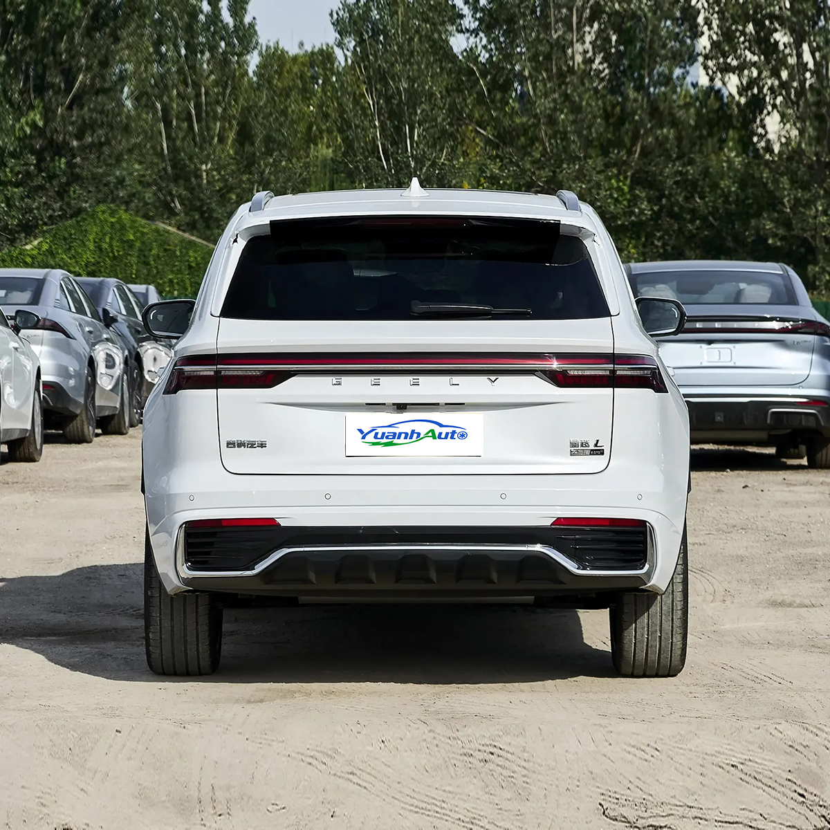2026 New Car GEELY Monjaro L Xingyue L SUV 2.0T 272 Hp Gasoline Engine Automatic Gearbox Euro VI FWD R20 Tires
