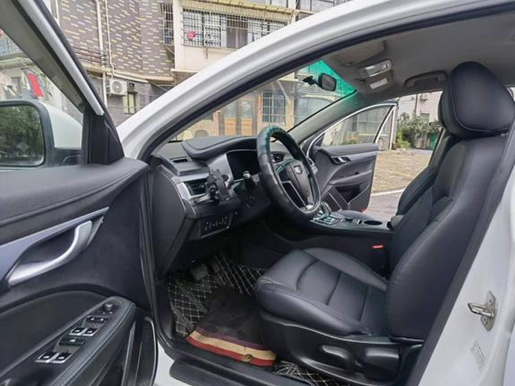 In Stock Electric Cars for Sale 2018 Geely Emgrand Ev450 400Km Cars Used Vehicles