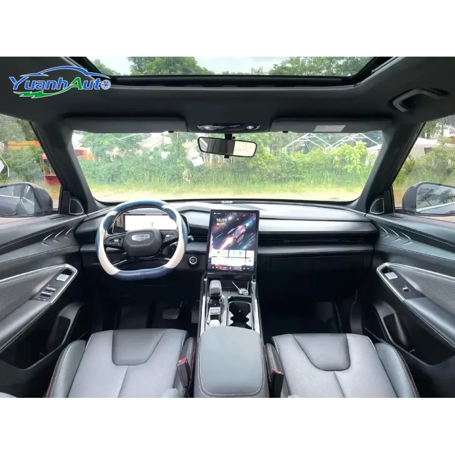 2023 Geely Azkarra 1.5t 181HP L4 7DCT Voiture d'occasion