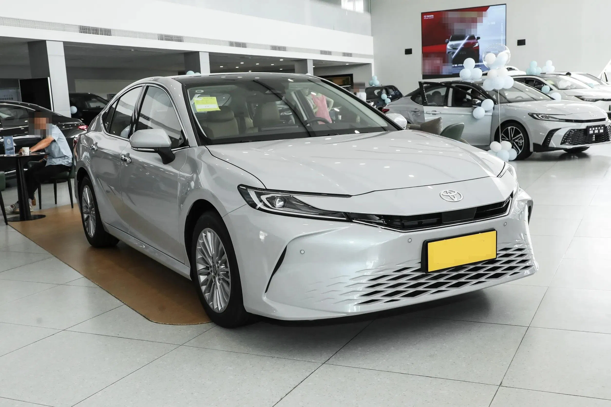 Used Toyotas Camrys 2024 Model 2.0 Gvp Luxury Edition and 2024 Hybrid 2.0 Hgvp Luxury Edition Hybrid Cars