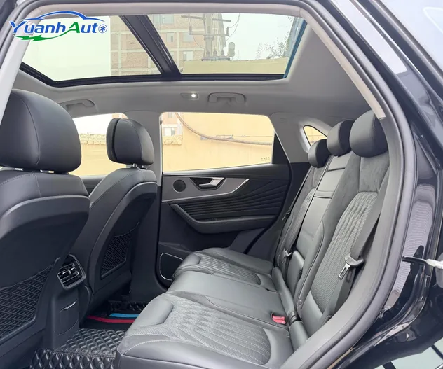 2023 Hongqi HS5 2.0t SUV Used Vehicle Gasoline Petrol Car