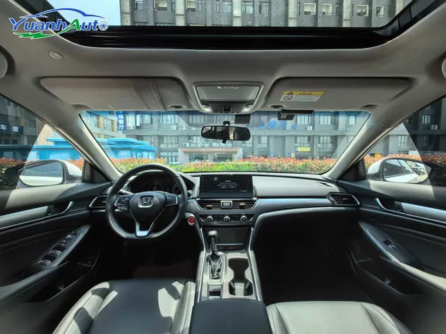 2022 Used Honda Accord Sedan Spacious Interior Fuel Efficient Smooth Driving Gasoline Vehicle Petrol Car