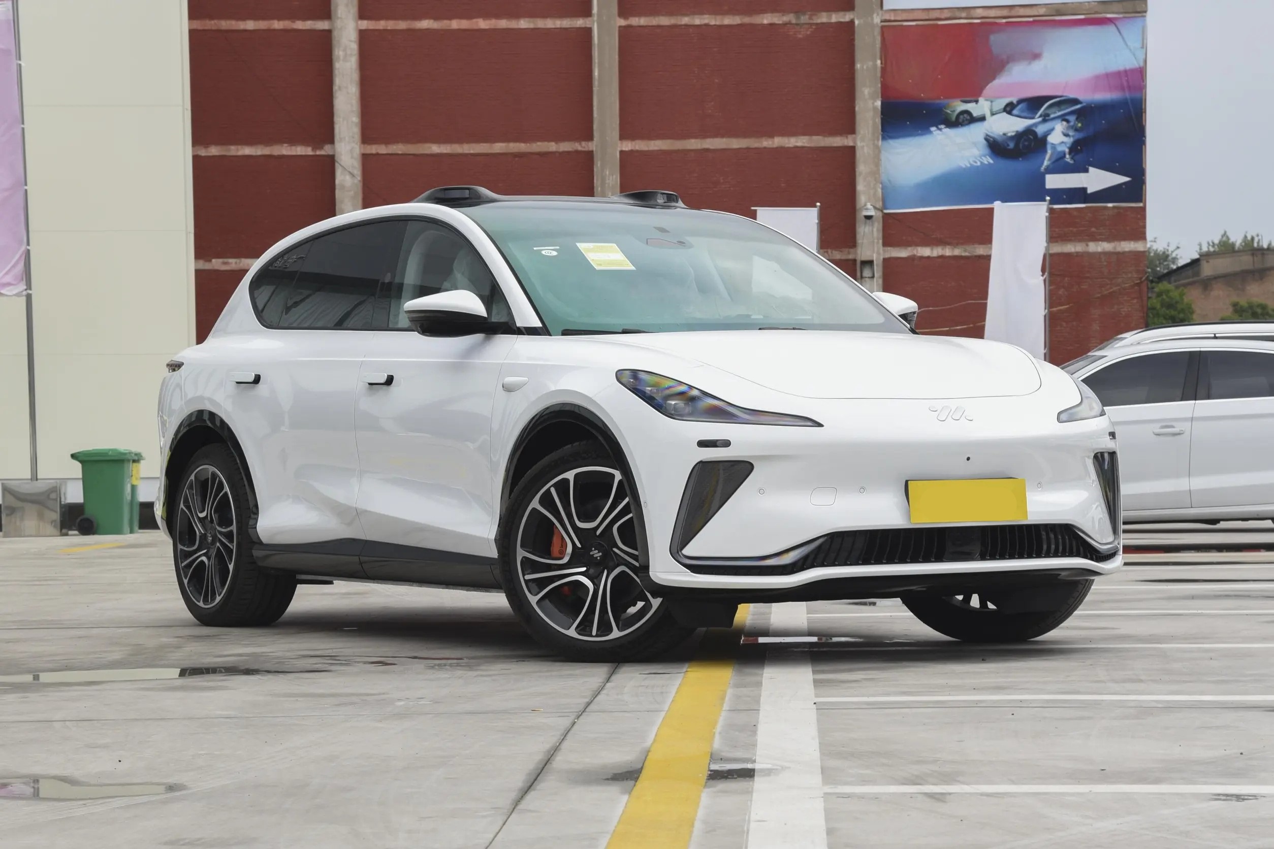 2024 New Cars Zhiji IM LS7 Ev Luxury Electric Sports SUV High Performance Car with New Energy Resources Made in China