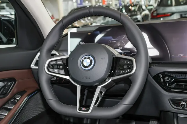2026 BMW I3 Edrive 35 L - 550km Cltc Range Electric Used Sedan EV Car New Energy Car Auto Vehicle