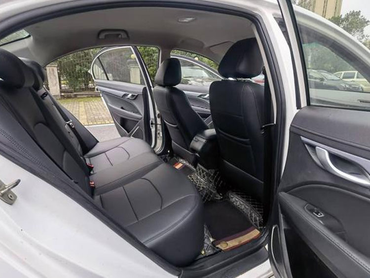 In Stock Electric Cars for Sale 2018 Geely Emgrand Ev450 400Km Cars Used Vehicles