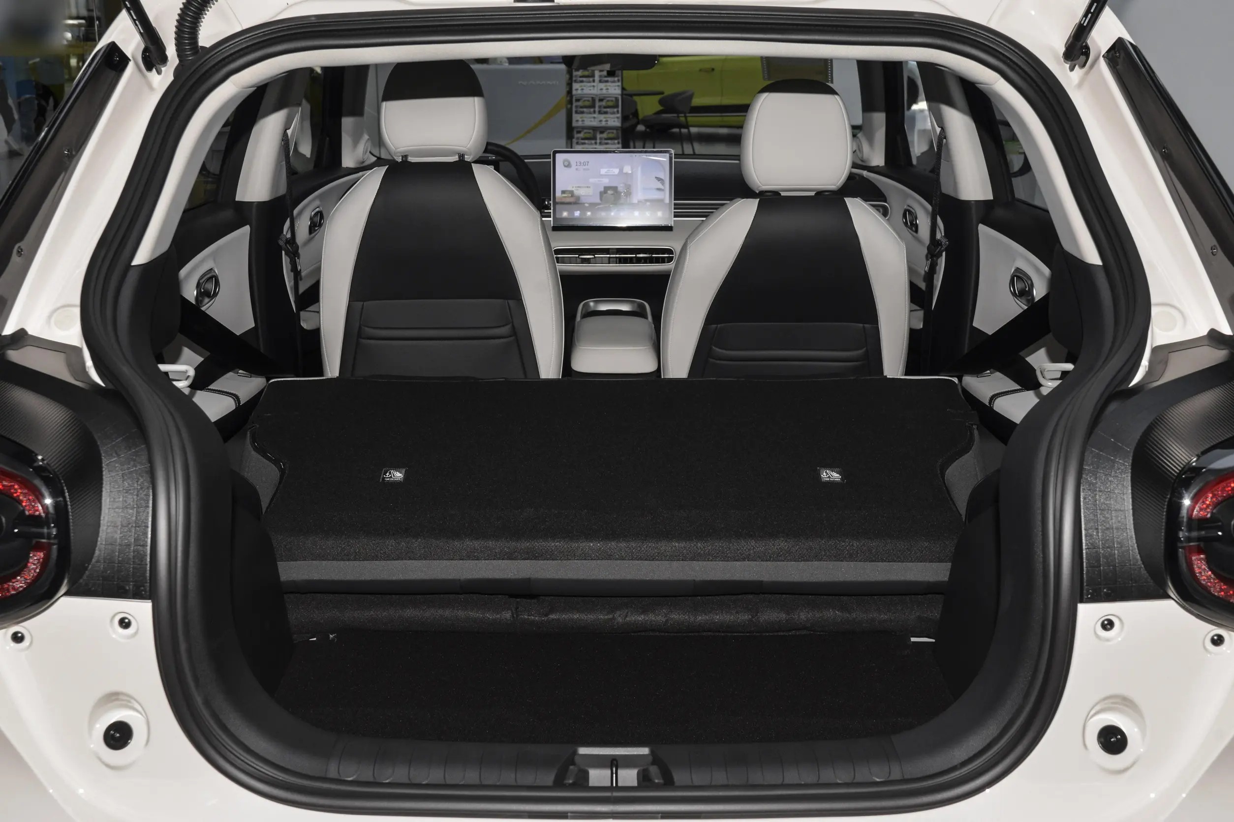 Dongfeng Nammi 01 EV Coche eléctrico Smart Mini EV Coche pequeño Vehículo de nueva energía